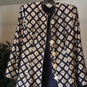 Stunning vintage blazer!! Like New